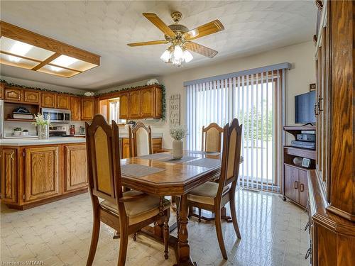 916 Norfolk County Road 28, Norfolk County, ON - Indoor Photo Showing Dining Room