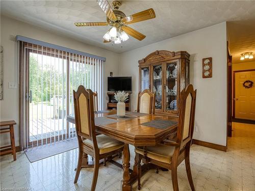 916 Norfolk County Road 28, Norfolk County, ON - Indoor Photo Showing Dining Room