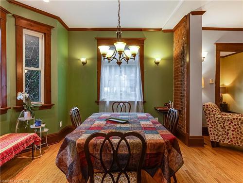 31 Bay Street, Woodstock, ON - Indoor Photo Showing Dining Room