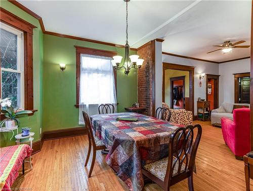 31 Bay Street, Woodstock, ON - Indoor Photo Showing Dining Room