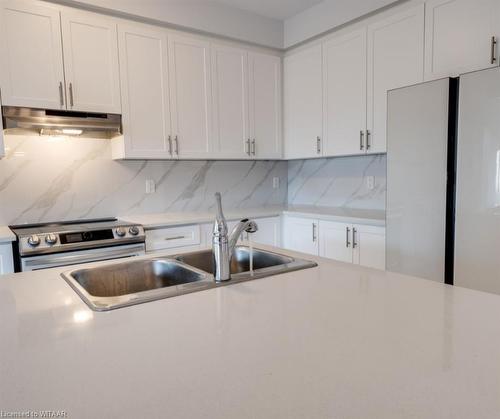 1427 Upper Thames Drive, Woodstock, ON - Indoor Photo Showing Kitchen With Stainless Steel Kitchen With Double Sink With Upgraded Kitchen