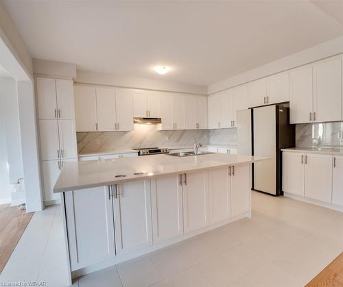 1427 Upper Thames Drive, Woodstock, ON - Indoor Photo Showing Kitchen With Double Sink