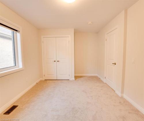 1427 Upper Thames Drive, Woodstock, ON - Indoor Photo Showing Other Room