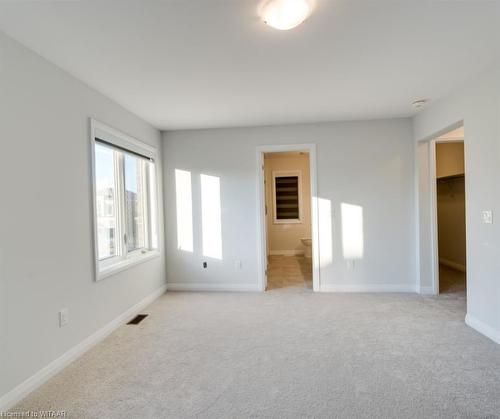 1427 Upper Thames Drive, Woodstock, ON - Indoor Photo Showing Other Room