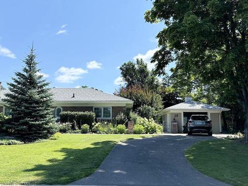 38 Golfdale Road, Brantford, ON - Outdoor