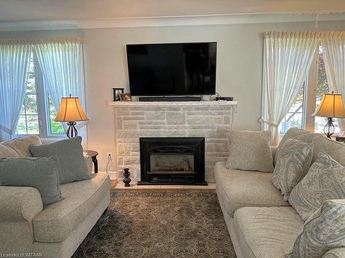 38 Golfdale Road, Brantford, ON - Indoor Photo Showing Living Room With Fireplace