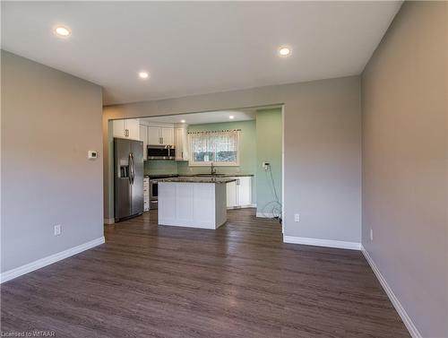 980 Devonshire Avenue, Woodstock, ON - Indoor Photo Showing Kitchen