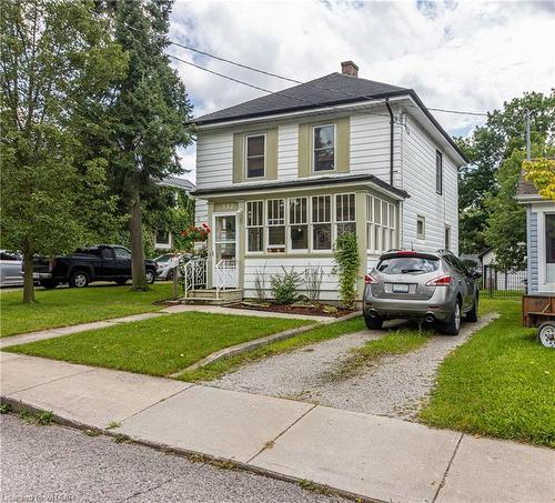 332 Queen Street, Woodstock, ON - Outdoor