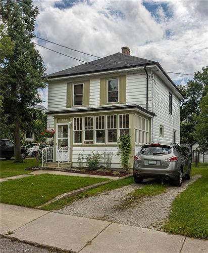 332 Queen Street, Woodstock, ON - Outdoor With Facade