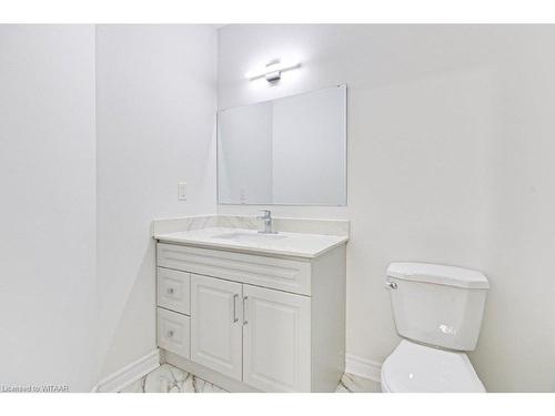 624 Crawford Crescent, Woodstock, ON - Indoor Photo Showing Bathroom