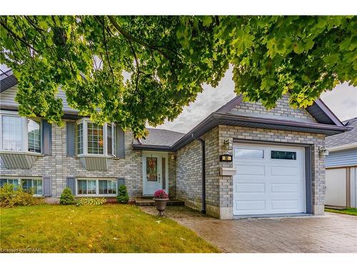 80 Beckett Boulevard, Tillsonburg, ON - Outdoor