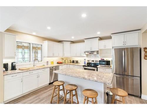 2148 Cromarty Drive, Thames Centre, ON - Indoor Photo Showing Kitchen With Upgraded Kitchen