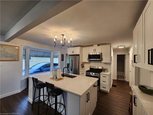 30 Ridge Boulevard, Tillsonburg, ON - Indoor Photo Showing Kitchen With Stainless Steel Kitchen With Double Sink