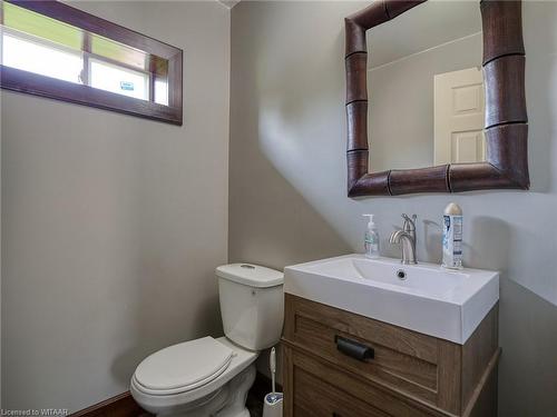 319 Norfolk County Road 45, Norfolk County, ON - Indoor Photo Showing Bathroom