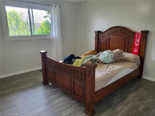 9 Nelson Street, Tillsonburg, ON - Indoor Photo Showing Bedroom