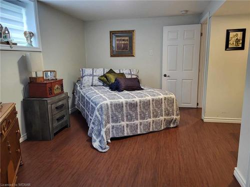 9 Nelson Street, Tillsonburg, ON - Indoor Photo Showing Bedroom