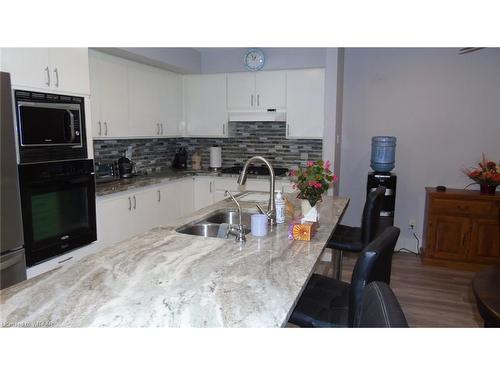 40 Seres Drive, Tillsonburg, ON - Indoor Photo Showing Bathroom