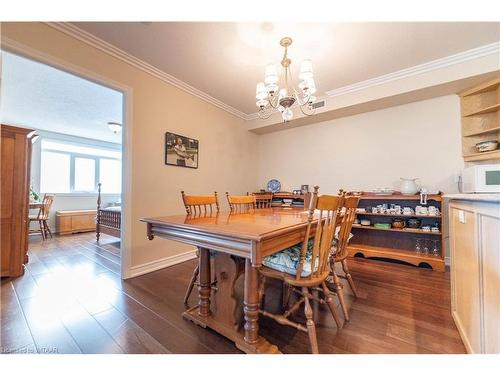 408-80 Bridge Street E, Tillsonburg, ON - Indoor Photo Showing Dining Room