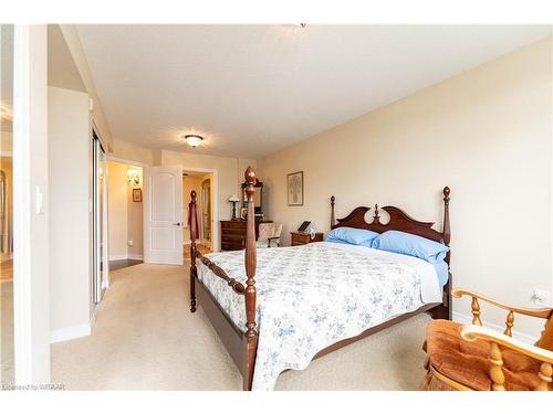 408-80 Bridge Street E, Tillsonburg, ON - Indoor Photo Showing Bedroom