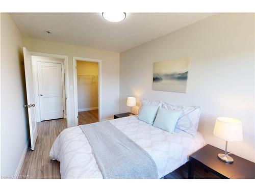 B-135 Wimpole Street, Mitchell, ON - Indoor Photo Showing Bedroom