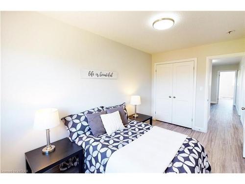 B-135 Wimpole Street, Mitchell, ON - Indoor Photo Showing Bedroom