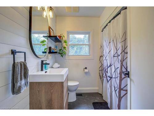 6 Northern Lane, Tillsonburg, ON - Indoor Photo Showing Bathroom