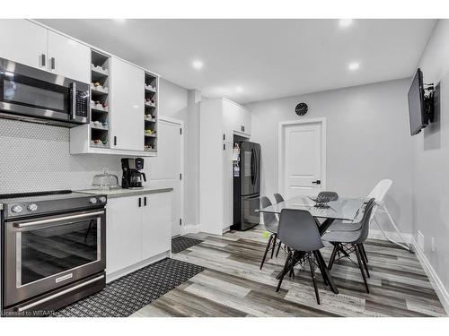 3 Mary Street E, St. Thomas, ON - Indoor Photo Showing Kitchen