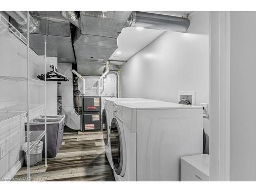 3 Mary Street E, St. Thomas, ON - Indoor Photo Showing Laundry Room