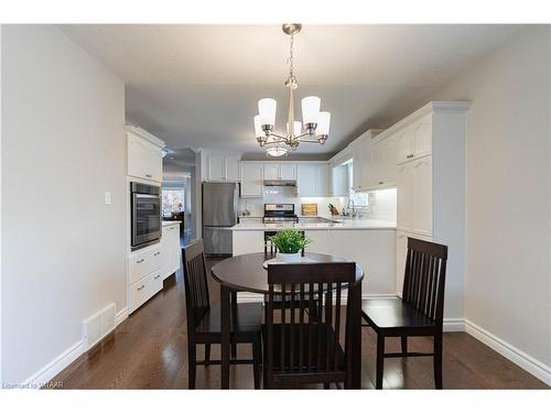 123 Wilson Avenue, Tillsonburg, ON - Indoor Photo Showing Dining Room