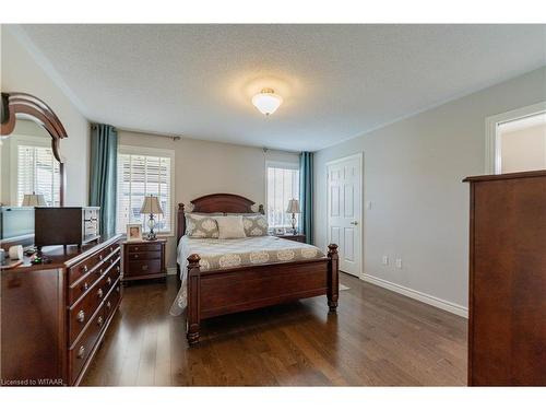 123 Wilson Avenue, Tillsonburg, ON - Indoor Photo Showing Bedroom