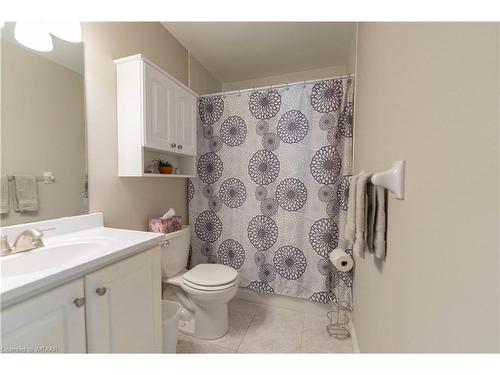 123 Wilson Avenue, Tillsonburg, ON - Indoor Photo Showing Bathroom