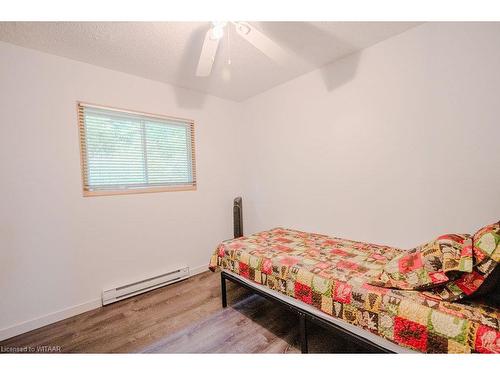 95 Gray Jay Lane, Kearney, ON - Indoor Photo Showing Bedroom