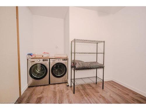 95 Gray Jay Lane, Kearney, ON - Indoor Photo Showing Laundry Room