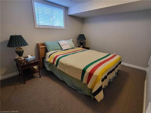 160 Glendale Drive, Tillsonburg, ON - Indoor Photo Showing Bedroom