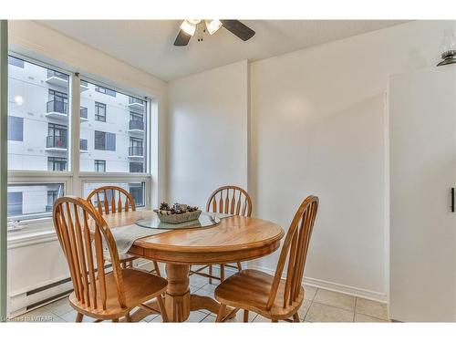 407-95 Baseline Road West, London, ON - Indoor Photo Showing Dining Room