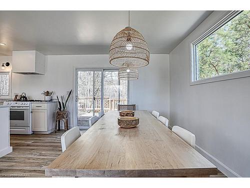 639 Main Street, Sauble Beach, ON - Indoor Photo Showing Dining Room