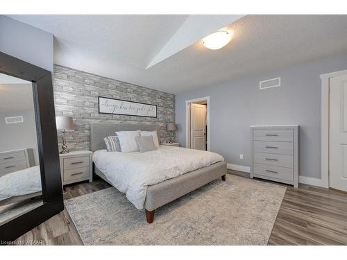 16 Hartfield Street, Ingersoll, ON - Indoor Photo Showing Bedroom