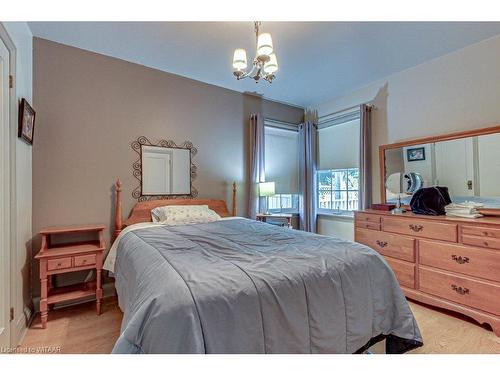 294 Drew Street, Woodstock, ON - Indoor Photo Showing Bedroom