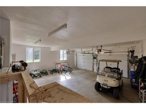 195 Middleton Church Road, Norfolk County, ON - Indoor Photo Showing Garage