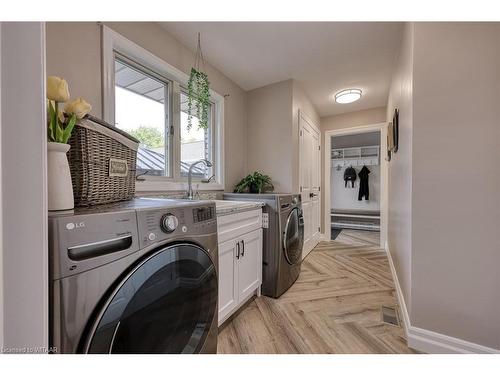 195 Middleton Church Road, Norfolk County, ON - Indoor Photo Showing Laundry Room