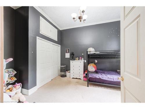 59 East Street, St. Thomas, ON - Indoor Photo Showing Bedroom