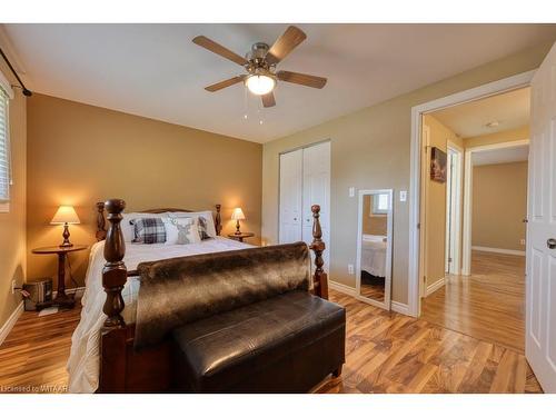 2-144 Concession Street E, Tillsonburg, ON - Indoor Photo Showing Bedroom