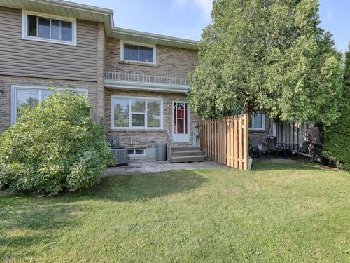 2-144 Concession Street E, Tillsonburg, ON - Outdoor