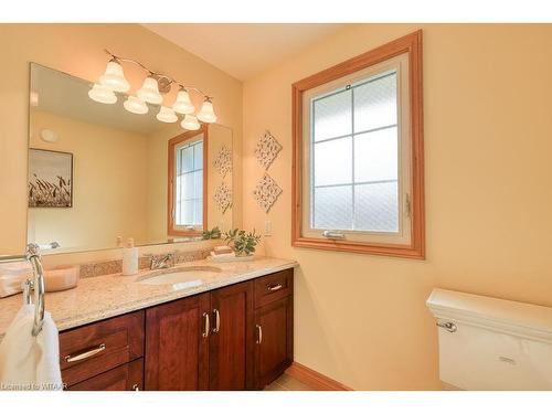 684284 Road 68 Road, Zorra, ON - Indoor Photo Showing Bathroom