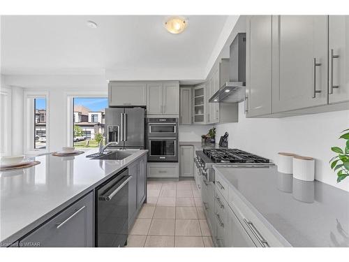 798 Queenston Blvd Boulevard, Woodstock, ON - Indoor Photo Showing Kitchen With Stainless Steel Kitchen With Upgraded Kitchen