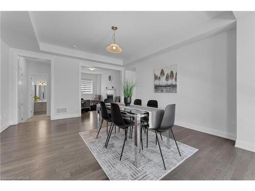 798 Queenston Blvd Boulevard, Woodstock, ON - Indoor Photo Showing Dining Room