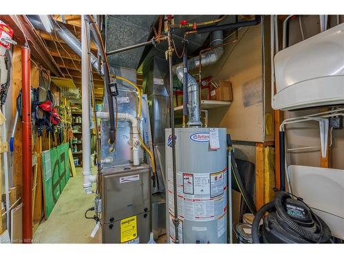 102 Wyndham Crescent, London, ON - Indoor Photo Showing Basement