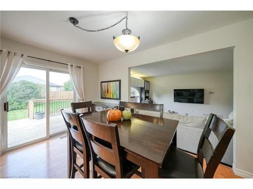 37 Primrose Drive, Tillsonburg, ON - Indoor Photo Showing Dining Room