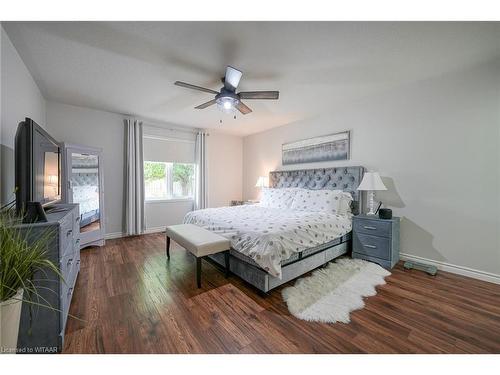 37 Primrose Drive, Tillsonburg, ON - Indoor Photo Showing Bedroom