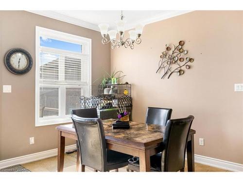 78 Oliver Crescent, Thamesford, ON - Indoor Photo Showing Dining Room